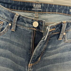 NWOT Women's Jeans